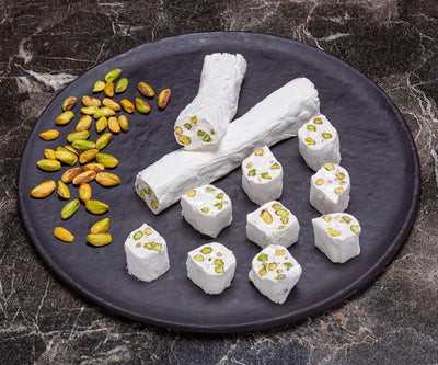 Sütlü Fıstıklı Fitil Lokum (1 Kg)